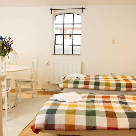 Historical Malt Factory Apartment, 6 Bedrooms, Sleeps 12 , Hot Tub Helsingborg Buitenkant foto