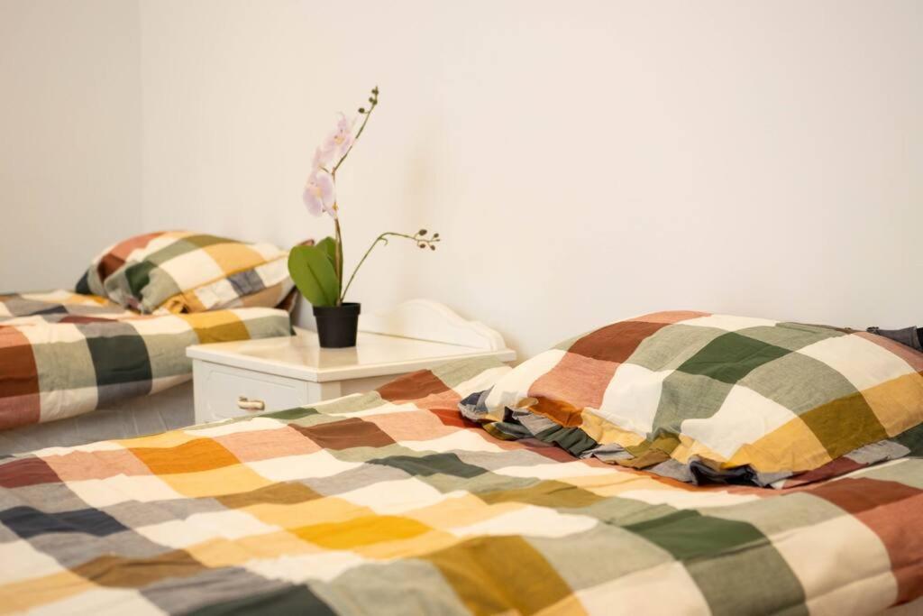 Historical Malt Factory Apartment, 6 Bedrooms, Sleeps 12 , Hot Tub Helsingborg Buitenkant foto